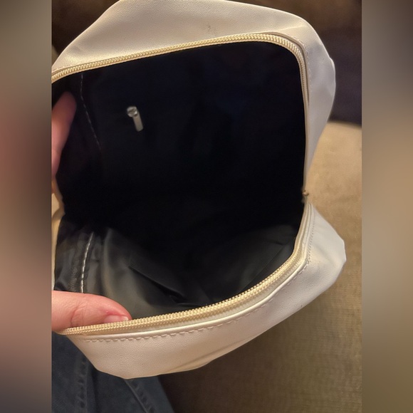 Santoria It’s Mine Backpack - Picture 8 of 10